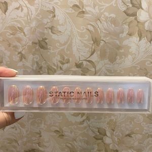 STATIC NAILS PRESS ON NAILS REUSABLE MANICURE